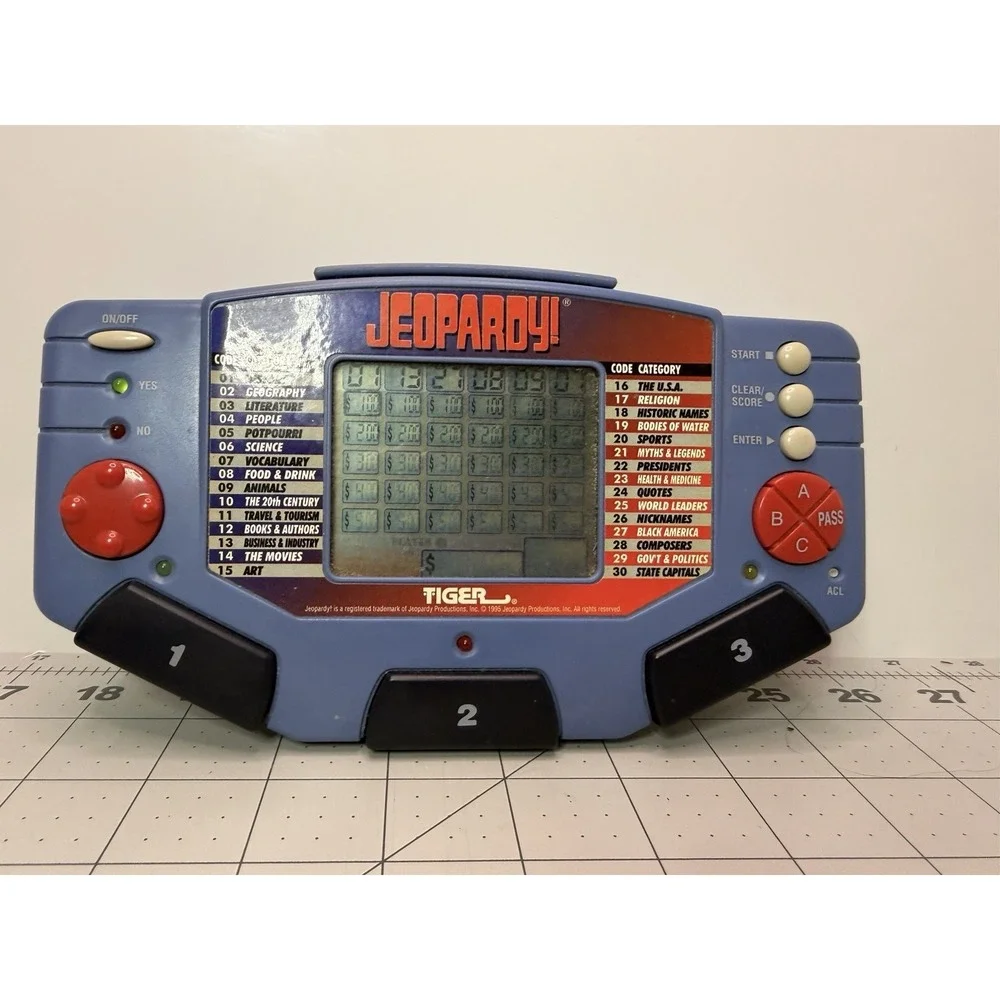 1995 Tiger Electronic Jeopardy Handheld Game Console w/Cartridge Vintage Tested
